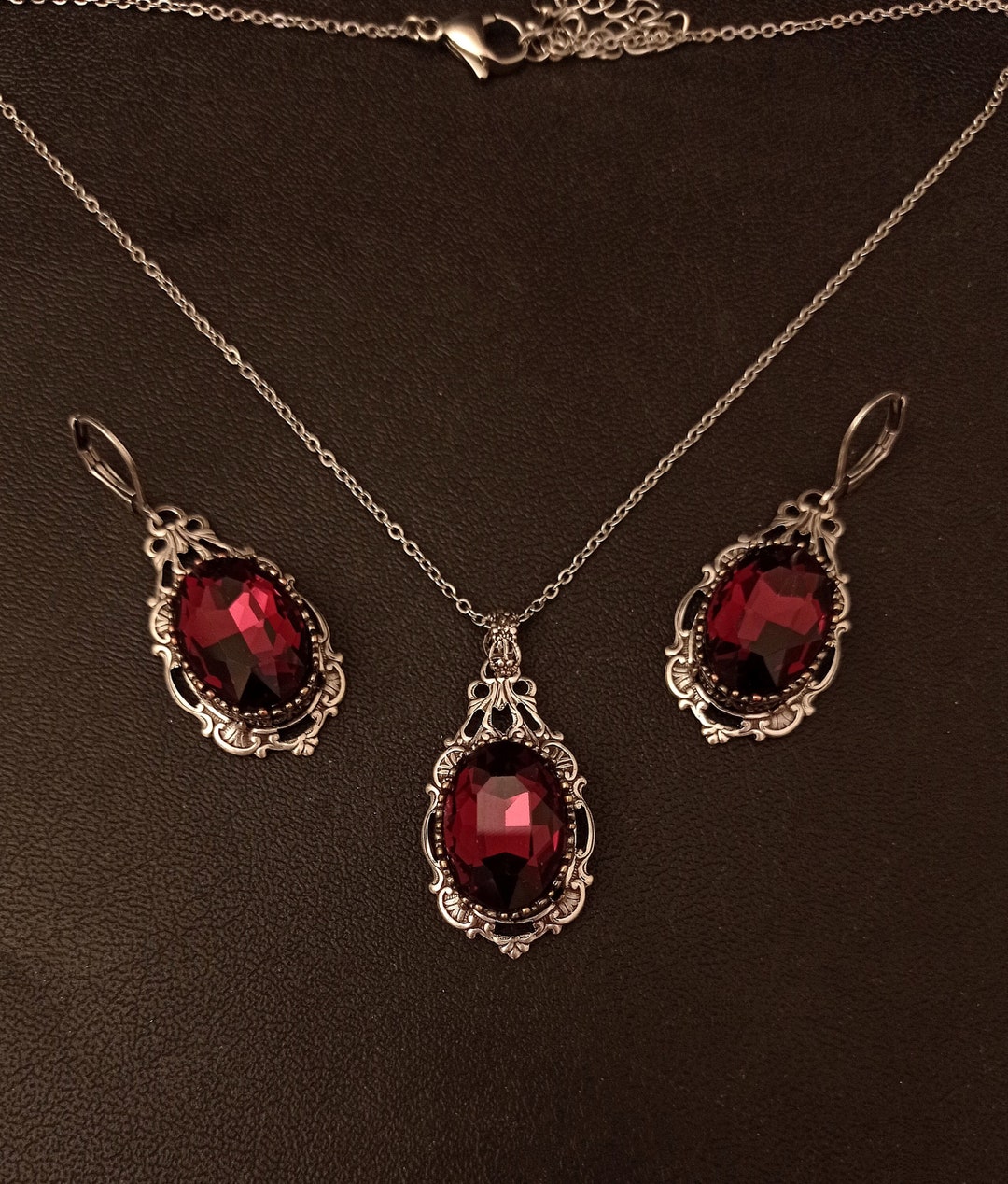 Dark Red Necklace and Earrings Set Burgundy Necklace Gothic Etsy
