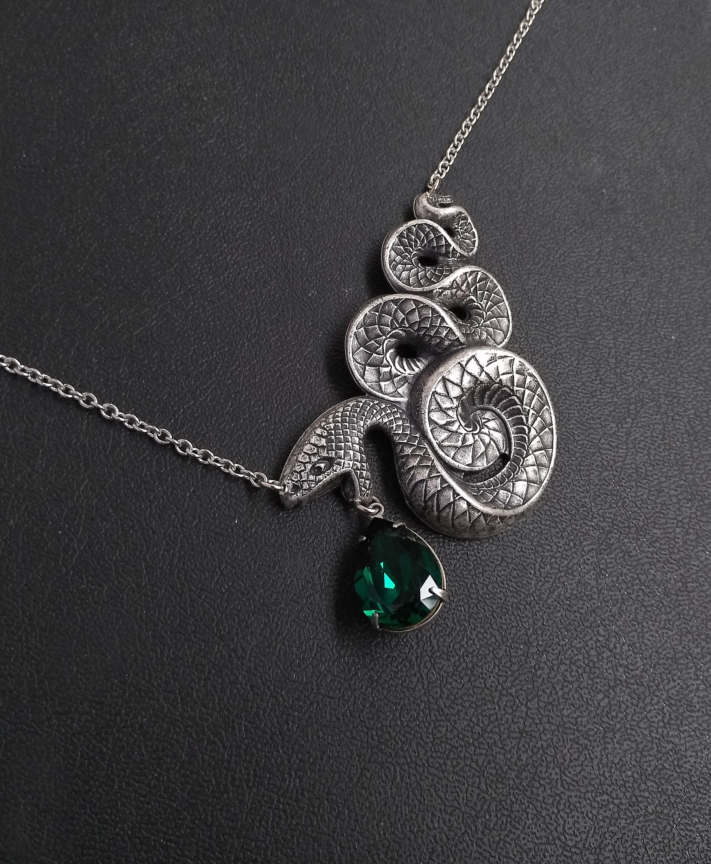 Green snake best sale necklace