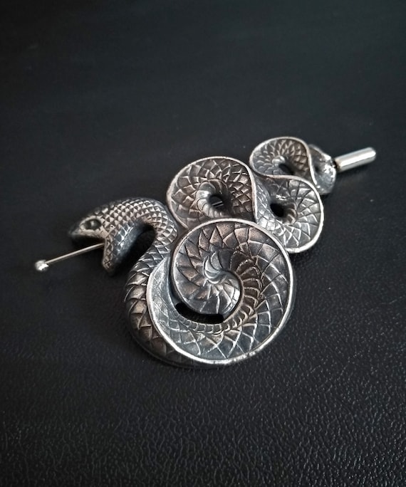 Snake Brooch Scarf Pin Slytherin Brooch Lapel Pin Clothes 