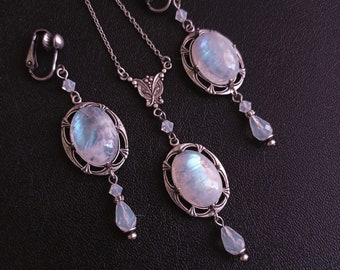 Rainbow Moonstone Necklace silver, Victorian necklace, moonstone pendant, Blue moonstone necklace, victorian jewelry victorian necklace