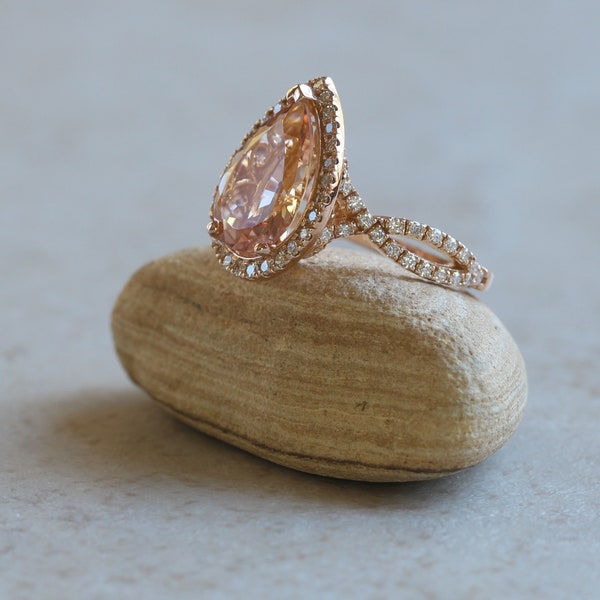 Pear Cut Morganite and Diamond Ring with Golden Filigree and Twisted Diamond Shank - LS5310