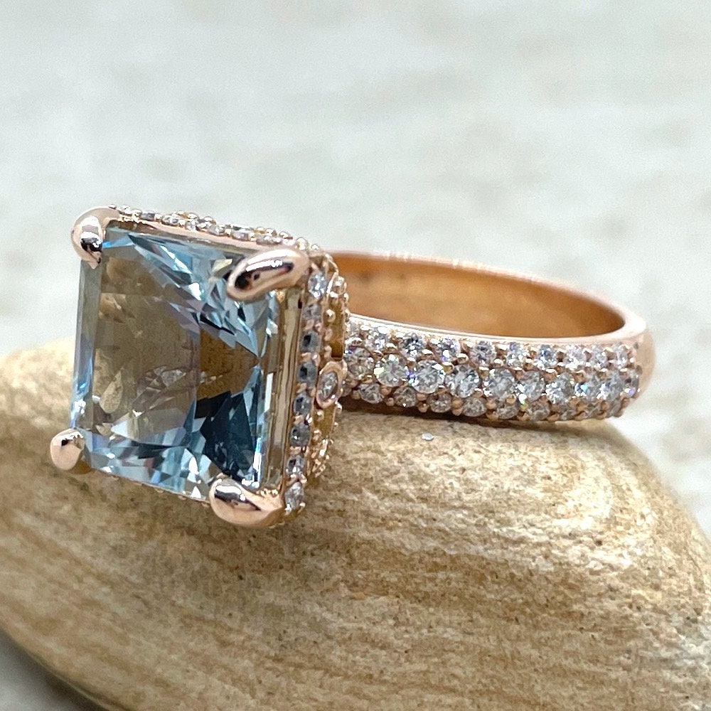 お値下げ可　スタージュエリー AQUAMARINE & DIAMOND RING W3833OB_800.jpg