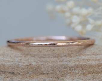 Dainty Thin Wedding Band 1.3mm Wide Size 7 in 14k rose gold on sale - LS6269