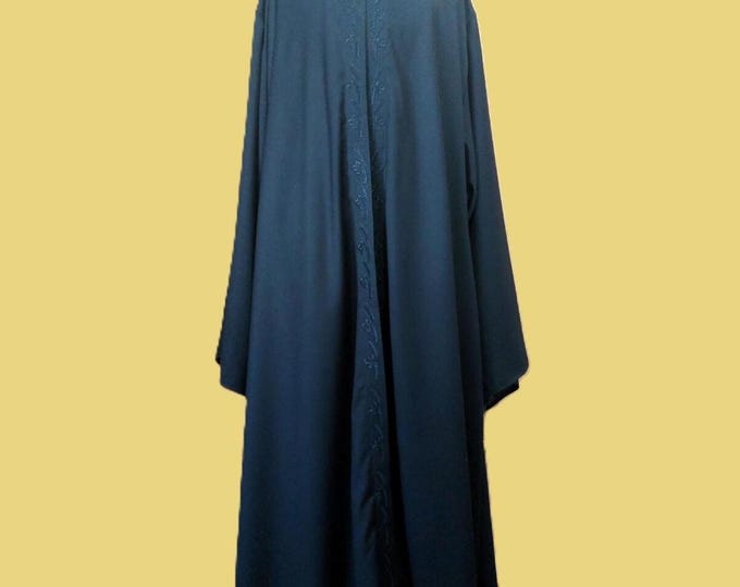 Exorasson. Greek outer cassock with embroidered “Spikelets” of wet silk (pictured). Outer cassock for an Orthodox priest. Upper cassock.