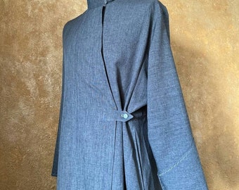 Anteri. Inner cassock of linen-gabardine. Slavic style (pictured) or another style of your choice. Orthodox lower cassock.