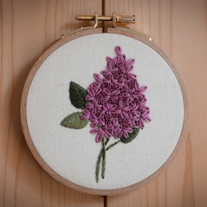 Lilac Embroidery | Finished Embroidery Hoop 4 inches | Embroidery Wall Hangings | Wall Decor