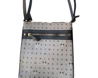 Bolso bandolera gris de Mickey Mouse de Disney / Correa ajustable / Bolso bandolera de piel sintética con bolsillos con cremallera / Estampado clásico de Mickey