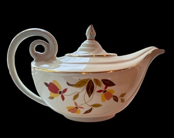 Aladdin Jewel Hall Vintage Tea Pot