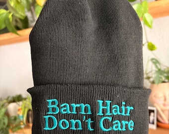Gorro de lana / Gorro de lana con el logo de Barn Hair Don’t Care / caballos / equitación /
