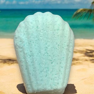 Jumbo 8 Oz Sea Foam Bath Bomb