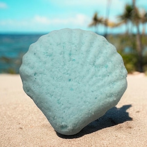 Sea Foam Bath Bomb