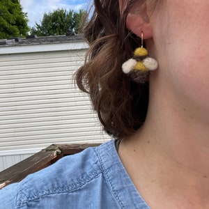 Bumblebee earrings
