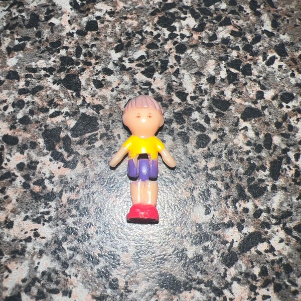 Bluebird Polly Pocket - Male Figure - Yellow Shirt