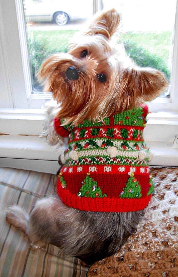Christmas Trees Beaded Fair Isle Dog 