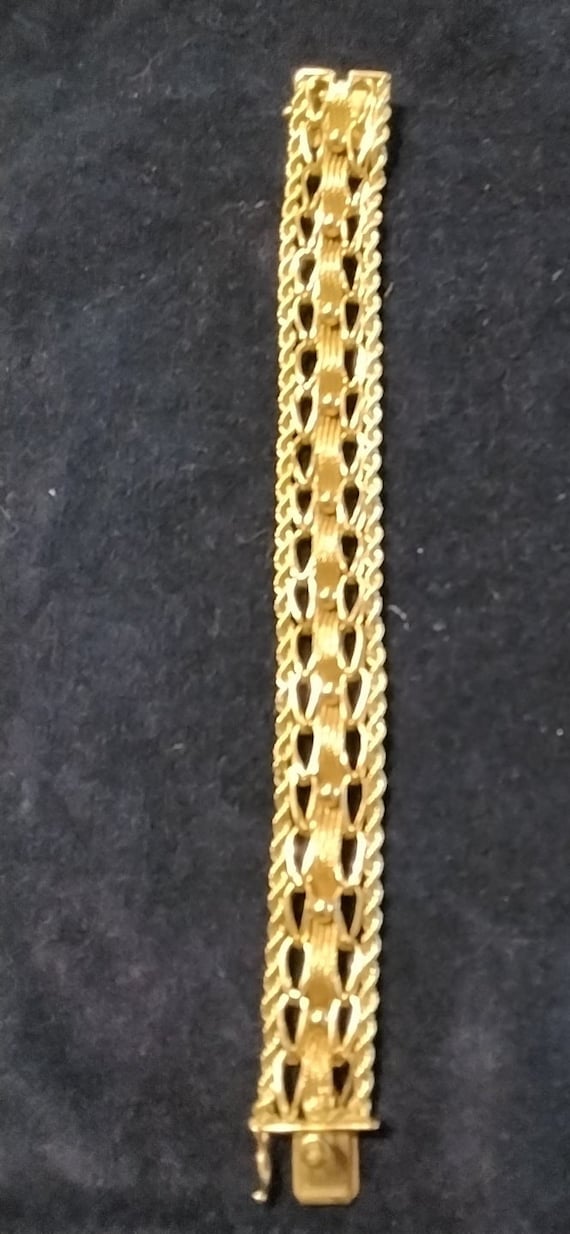 14kt gold bracelet wearable/scrap 7 inch beautiful