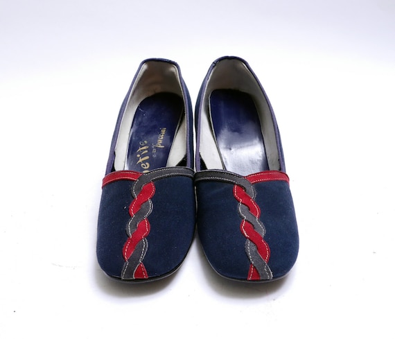 Size 6.5 7 Vintage Navy Blue Suede Pumps// Woven D