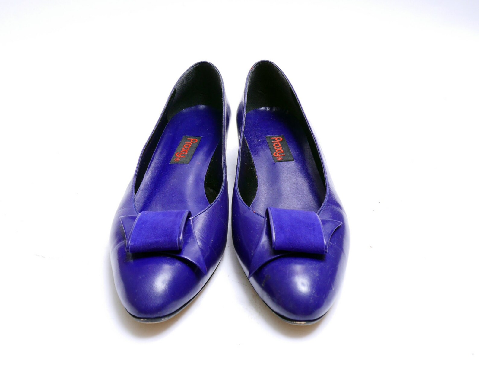 vintage 80s indigo violet proxy pumps// retro chic blue ballet flats // glam dress shoes// 8 1/2n size // 103