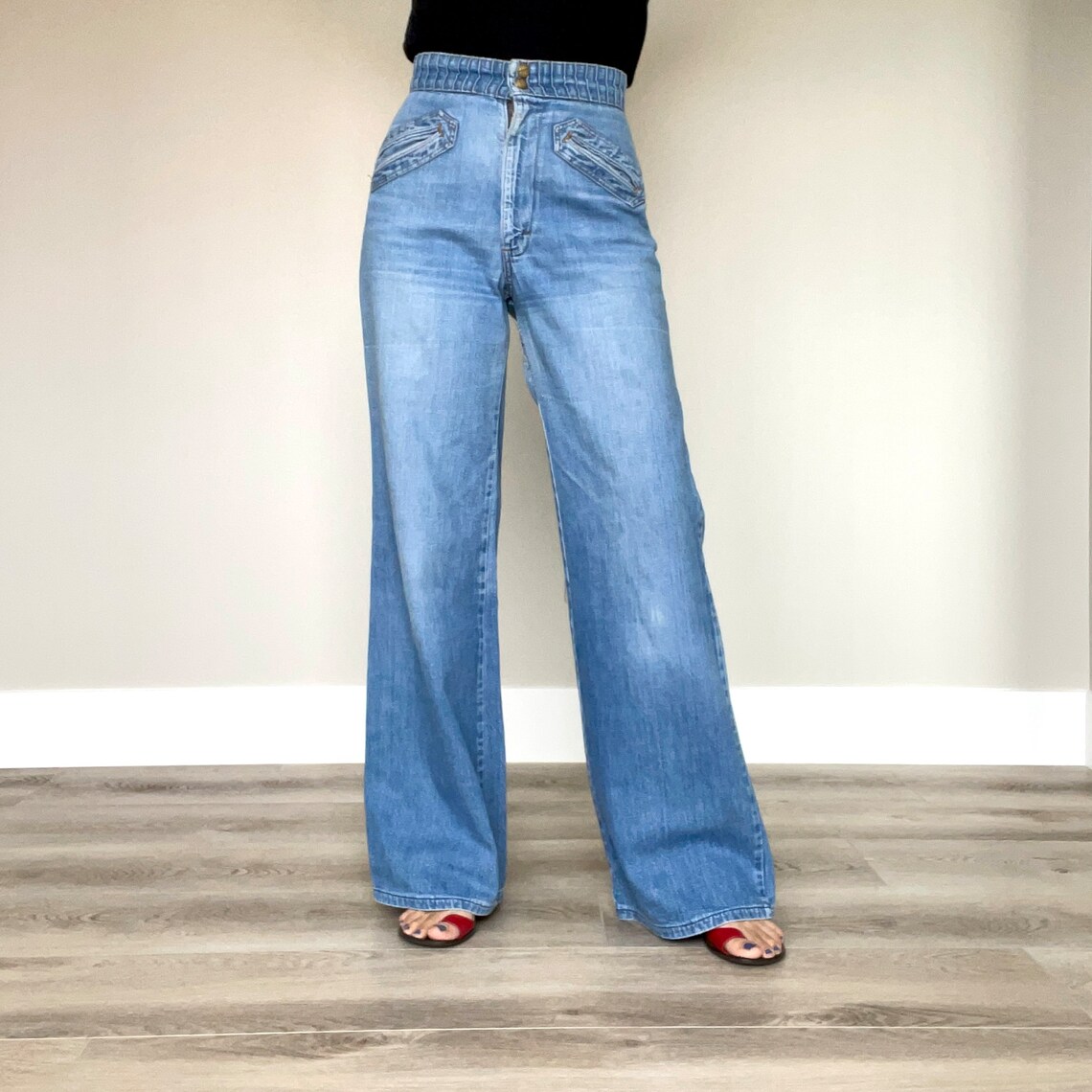Women's Vintage High-Waisted Jeans | Wide Leg