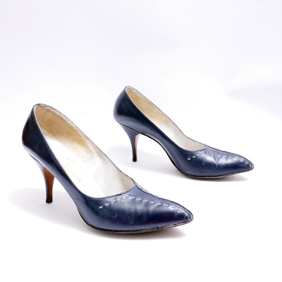 navy blue shoes for womens size 8