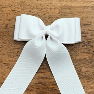 White Bow ~ hair bow ~ elegant hair bow ~ adult hair clips ~ adult hair bow ~ long tail hair bow ~ hair bow barrette ~ hair bow tie
