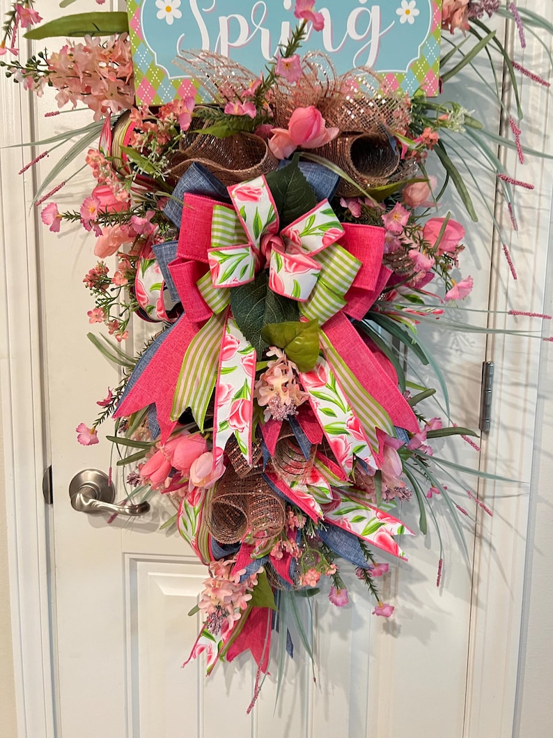 Hello Spring Teardrop Wreath, Denim and Pink Wreath, Floral Door Hanger, Everyday Wreath for Front Door image 3