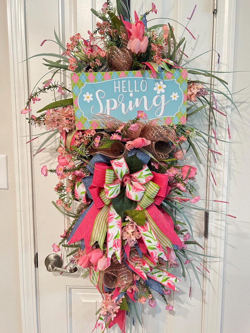 Hello Spring Teardrop Wreath, Denim and Pink Wreath, Floral Door Hanger, Everyday Wreath for Front Door image 4