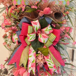 Hello Spring Teardrop Wreath, Denim and Pink Wreath, Floral Door Hanger, Everyday Wreath for Front Door image 7