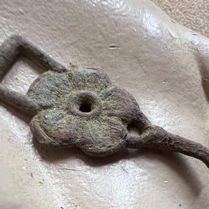 Vintage Floral Metal Buckle Fragment, Steampunk Pendant or collectible