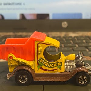 Vintage  Hot Wheels Dump Truck 1977 A TRUCK&#39;N Hot Rod Gift for Him Vintage Hot Wheels Car Yellow Body Variant Stocking Stuffer Gift die cast