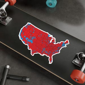 Mapa dos resultados das eleições de 2024 do presidente Donald Trump com decalques de vinil recortados