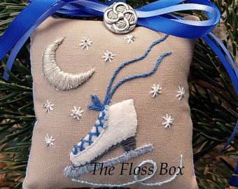 Ice Skate Ornament Embroidery Pattern