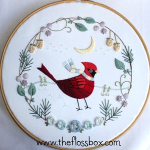 Patrón de bordado cardenal de invierno
