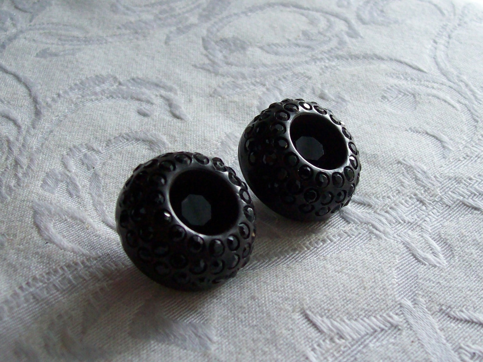 Licorice Sparkle 3 Extra Large Plastic Vintage Buttons Only Etsy