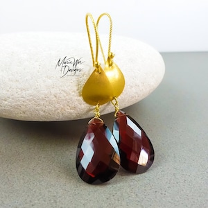 18k-Rare-Large Pyrope Garnet Collectible Gemstone-Solid 18k Satin Matte Gold Earrings-January Birthstone Earrings-Gift For Her