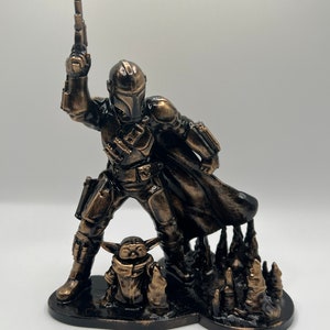 Mandalorian & Grogu Sculpture - Star Wars Inspired - Hand Painted 3D Printed Statue - Golden-Bronze Color - Decor gift for Star Wars fans