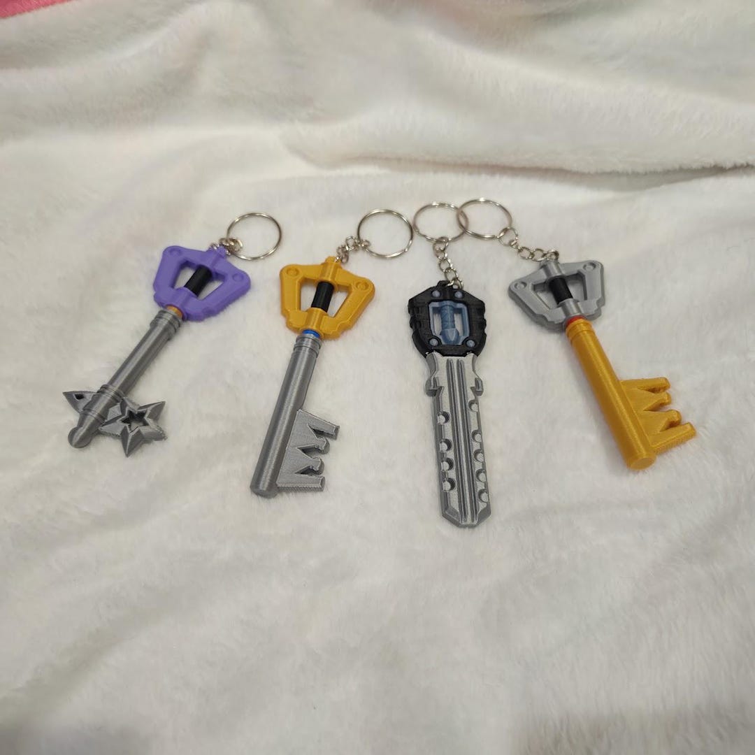 Kingdom Hearts Chonky Keyblade Keychains - Etsy