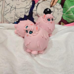 Chonky Fluffle Puff Pony Figure
