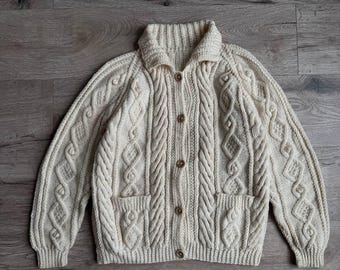 Vintage 70s Women’s Cable Knit Cream Wool Button Up Cardigan Size M