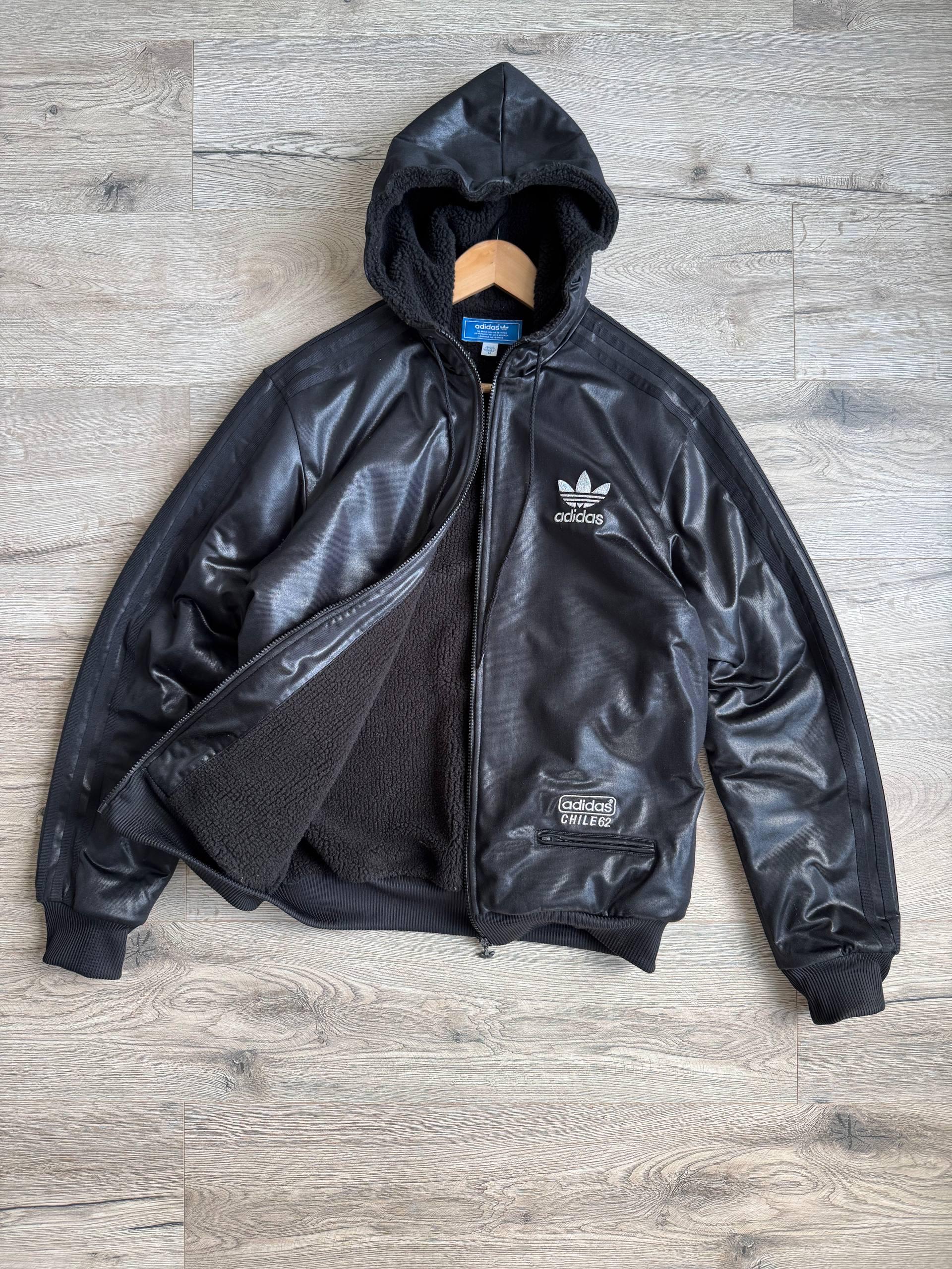 mint100さん adidas✨CHILE62 ブラウン ゴールド XL mint100さん adidas✨CHILE62 ブラウン ゴールド XL adidas