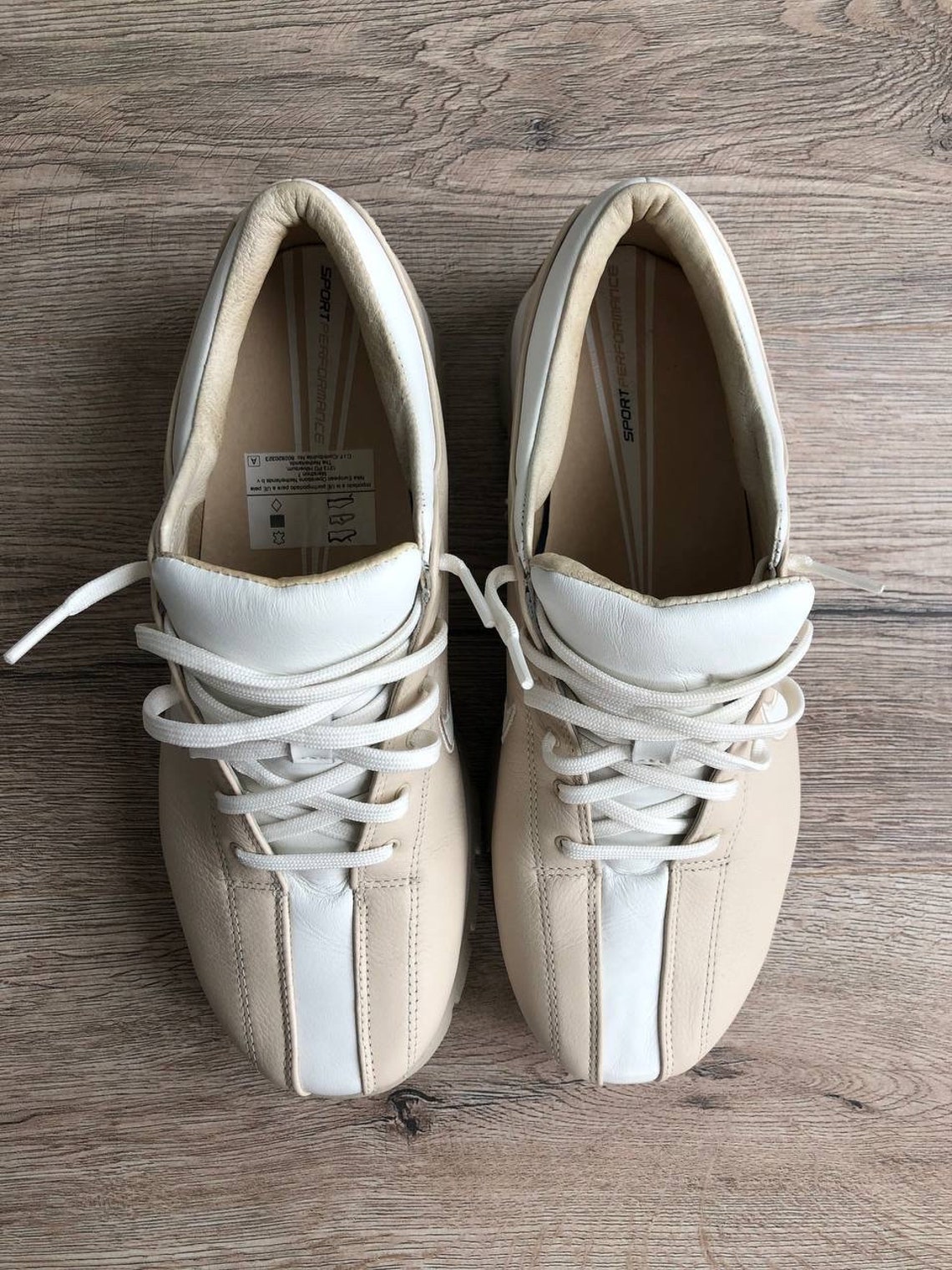 Vintage Nike Sport Performance 00s Women’s Golf Sneakers Rare, foto 3 di 5