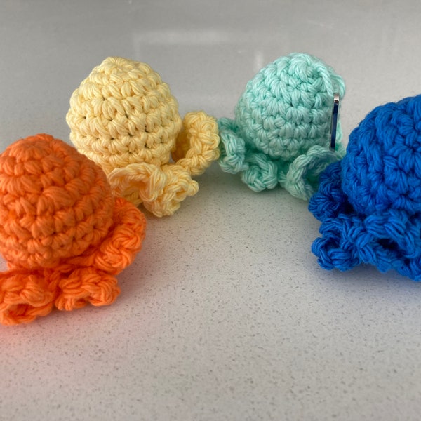 Cute Crochet Octopus, Octopus Plushie, Octopus Stuffed Animal, Cute Bright-colored Keychains, Car Hangs, Mini Octopus, Key Chain Octopus