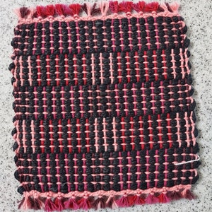 Handwoven mug rugs collection 2 Pink red w/navy