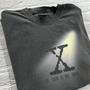 Comfort colors The X-files Spooky Inpsired Tee