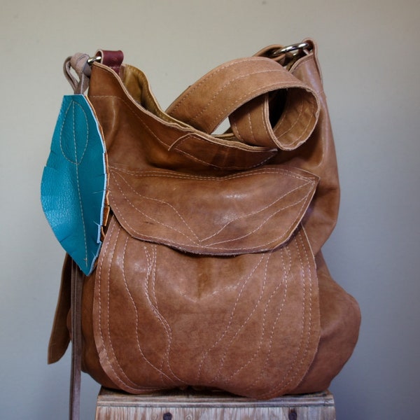 SALE///Agatha in Dusty Brown Leather with Adjustable Messenger Strap