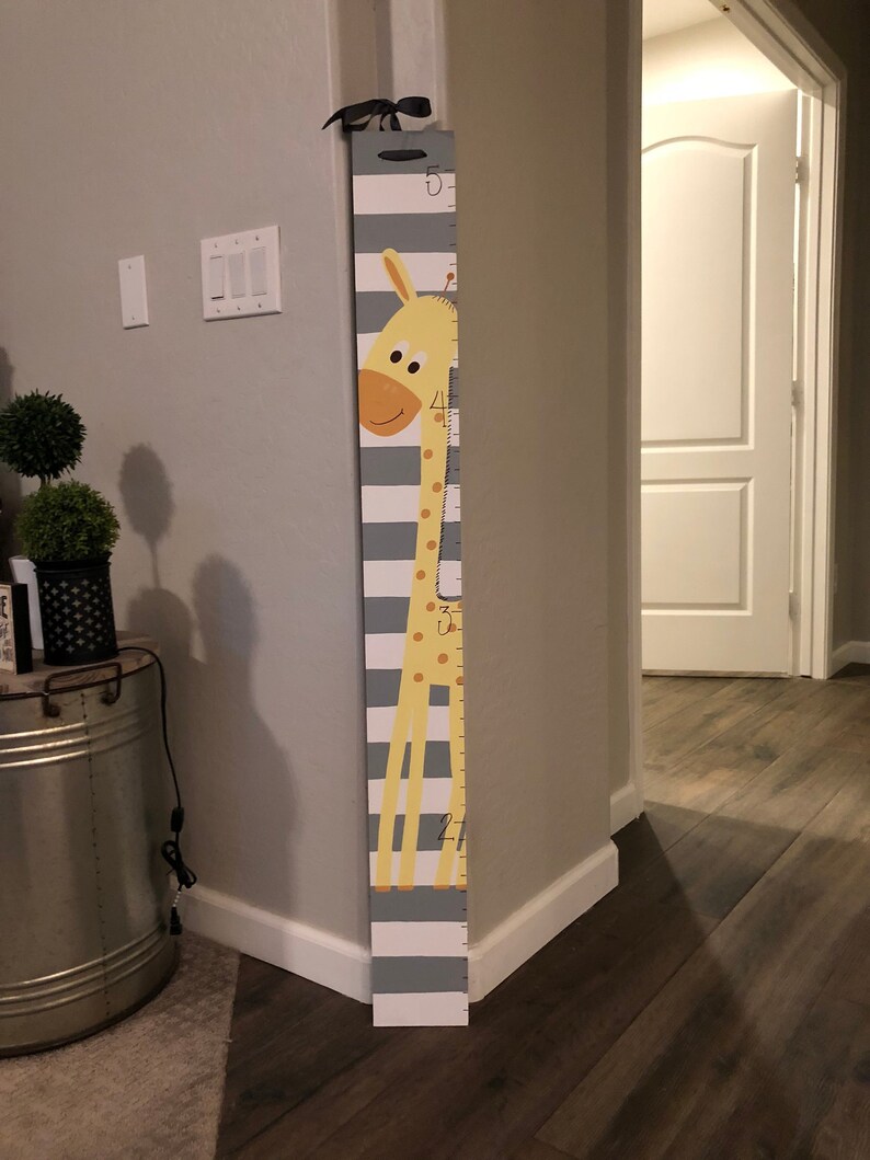 Wooden Giraffe Growth Chart