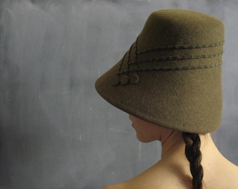 Loden green women's fur felt bucket style hat/  The Gretel no.20