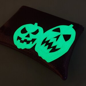 COIN PURSE Grape Metalflake vinyl with white glow-in-the-dark pumpkins image 6