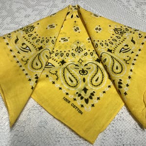 Vintage katoenen bandana zakdoek met paisley-patroon