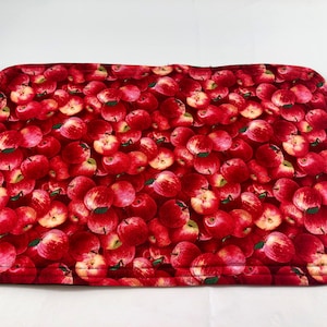 Apples fabric placemats, reversible  with green placemats padded Set of 2