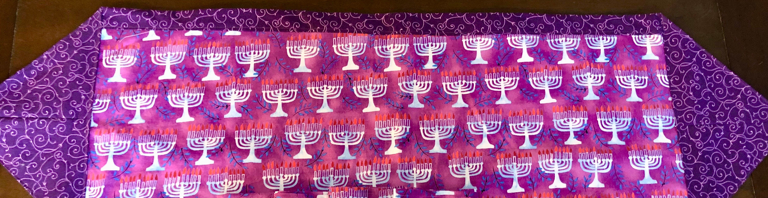 Runner Tavolo Hanukkah Con Stella Di David - Decorazione Ebraica In Lino 33x183 Cm Per Feste